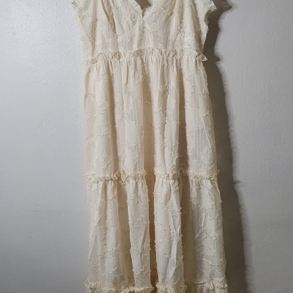 LENA Floral Jacquard Tiered Maxi Dress Ruffle Trim Sweetheart Empire Waist Sz M - Picture 3 of 10